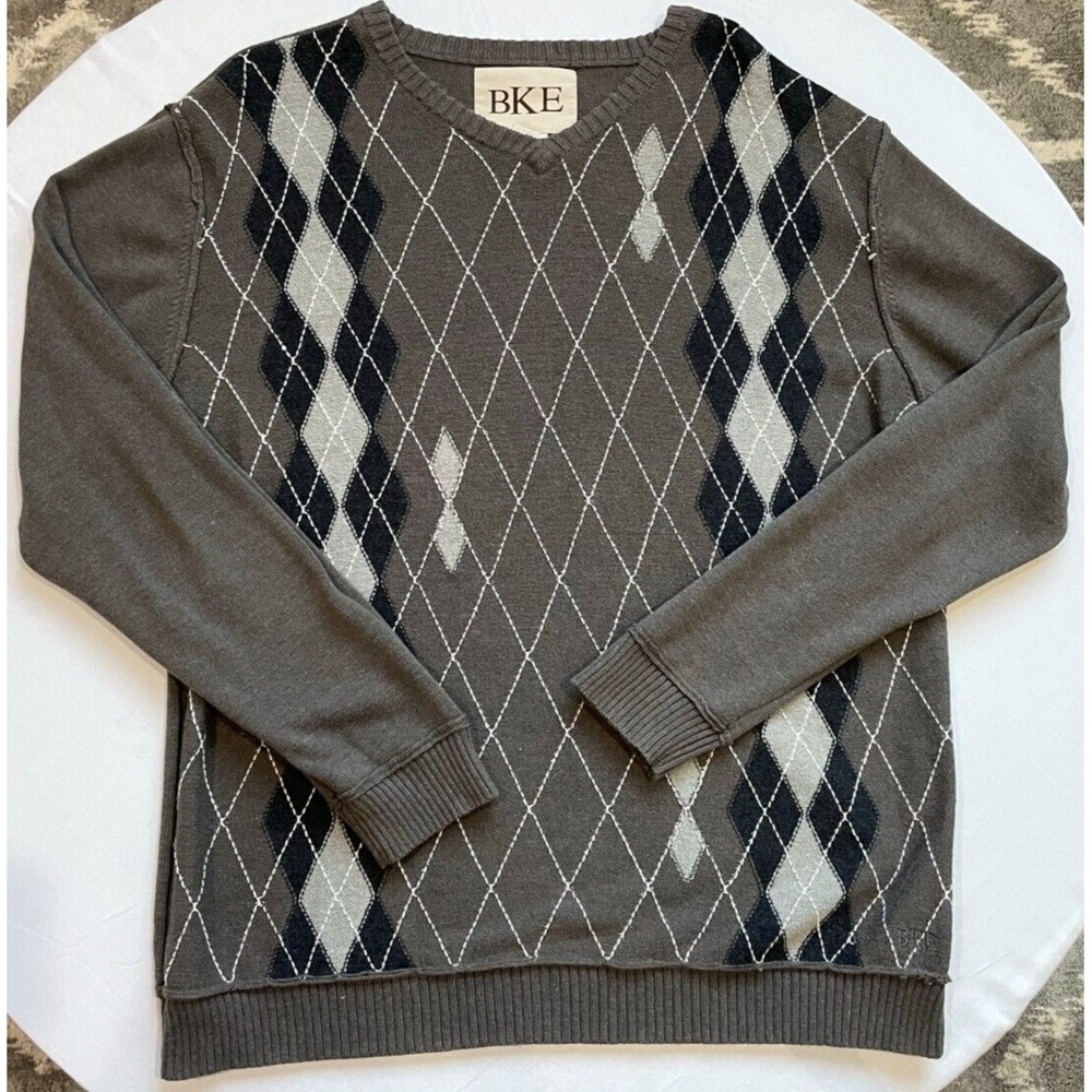 BKE Buckle Sweater Mens LARGE Argyle Brown Black V neck Pullover Long Sleeves